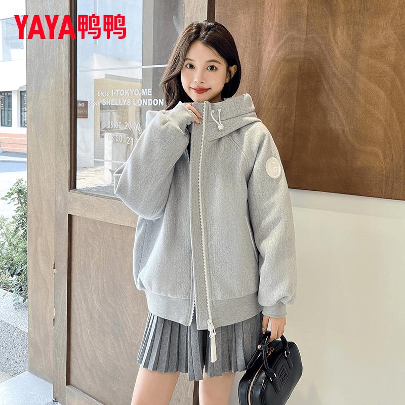 

Yaya Women s Short Hooded Winter Down Jacket L