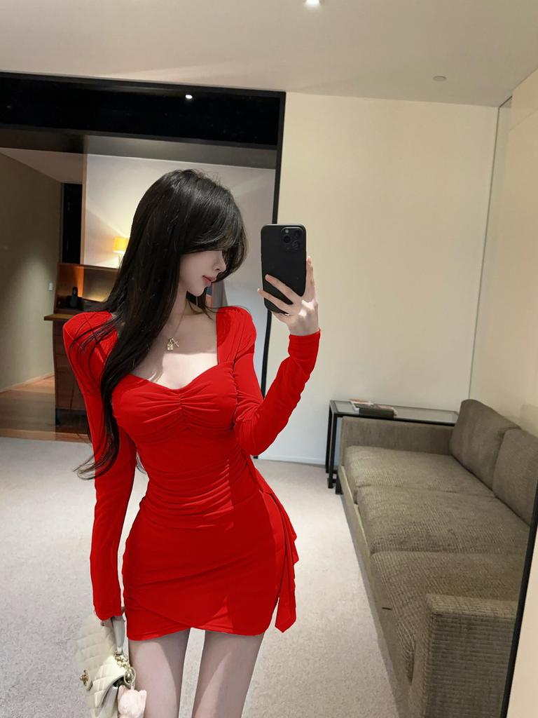 Autumn new sexy dress low-cut square neck mesh fringed slim-fit pleated hip-wrapped bottoming long-sleeved dress