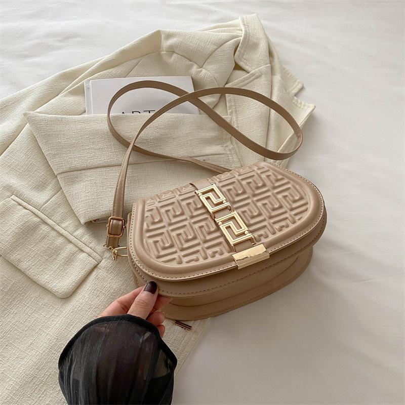 

2024 summer simple and fashionable underarm bag casual oblique span small square bag new bag trendy foreign shoulder bag хакі