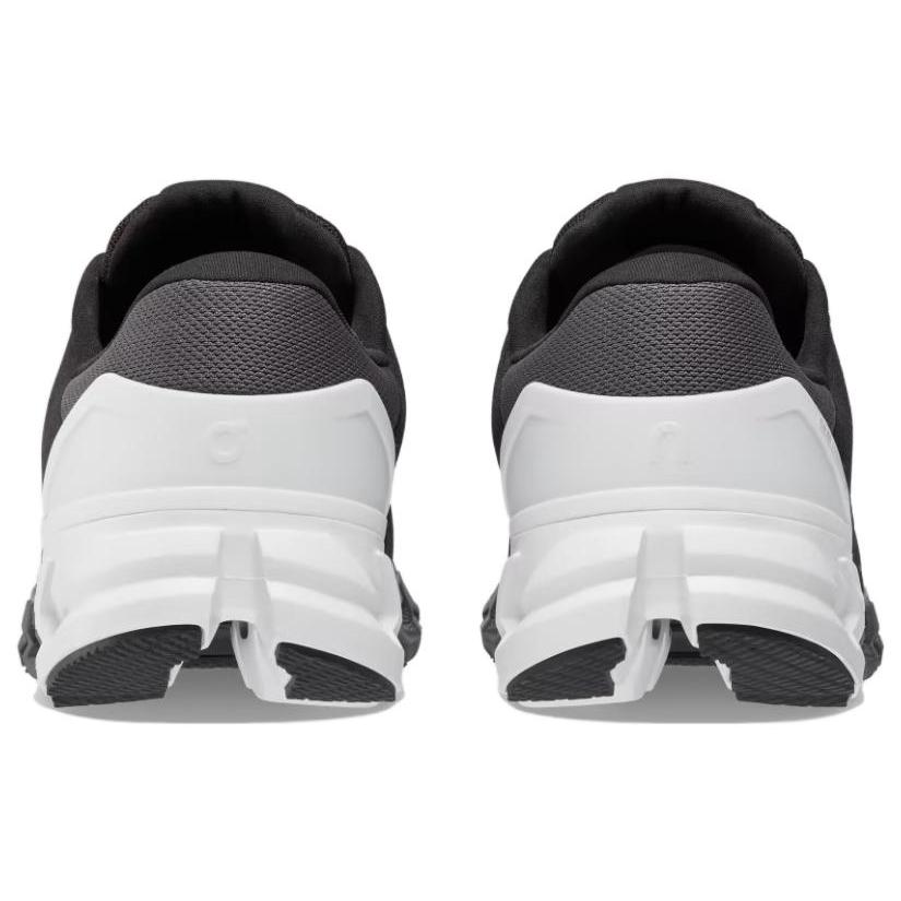 On Running Cloudflyer 4 Black White 71.98677