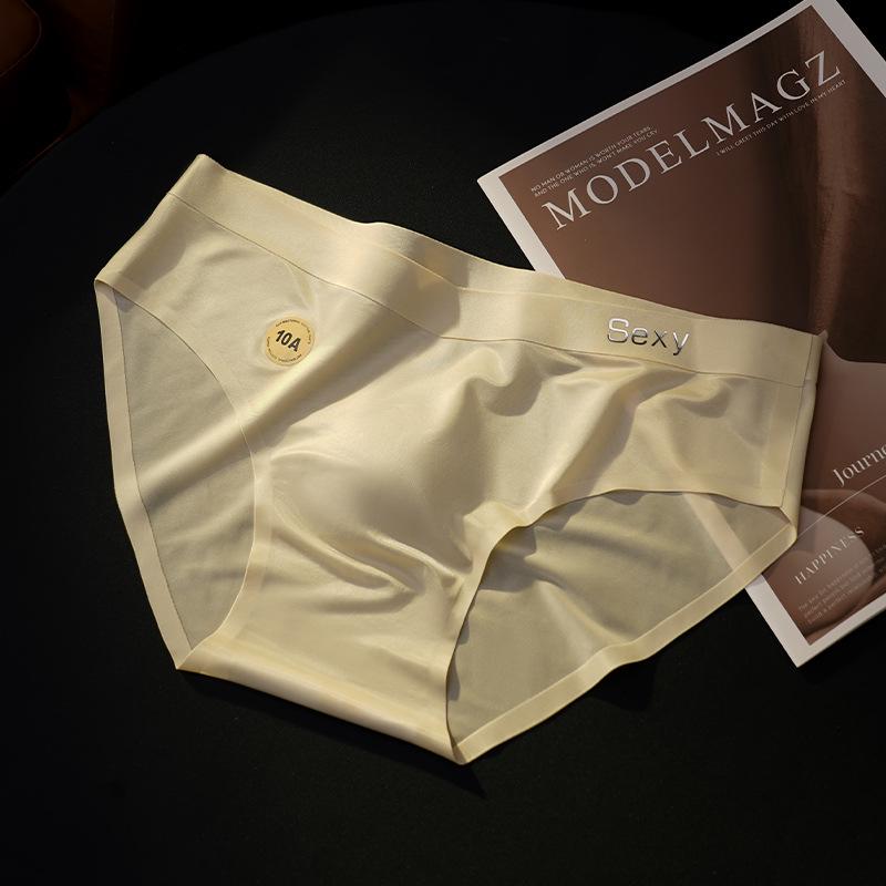 2025 Glossy Satin Luxury Men's Antibacterial Ice Silk Briefs
