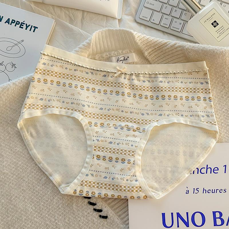 Ladies Spring and Autumn New Retro Small Floral Cotton Extended Crotch Waist Triangle Briefs