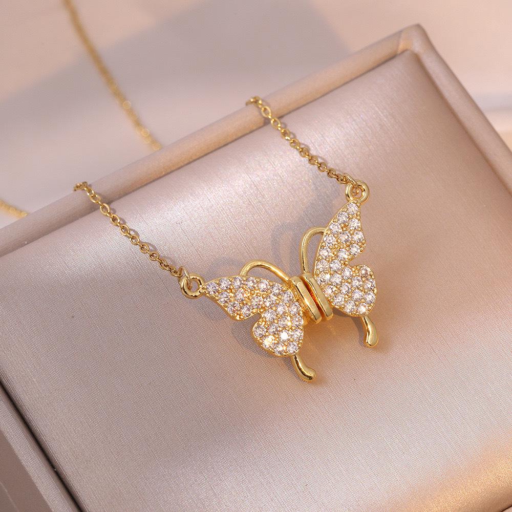 Butterfly Necklace with Color-Retaining Zircon - Fashionable, Versatile Women's Jewelry Accessory.