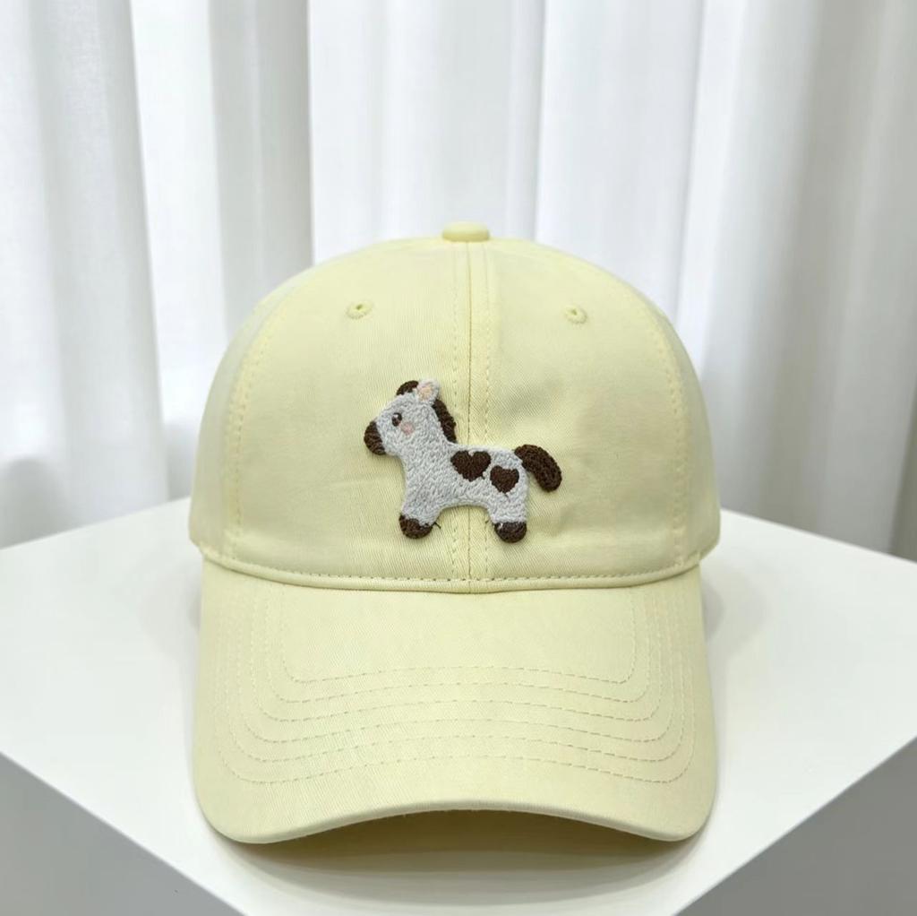 ins cute pony embroidered baseball hat new men's and women's versatile cap shows small face