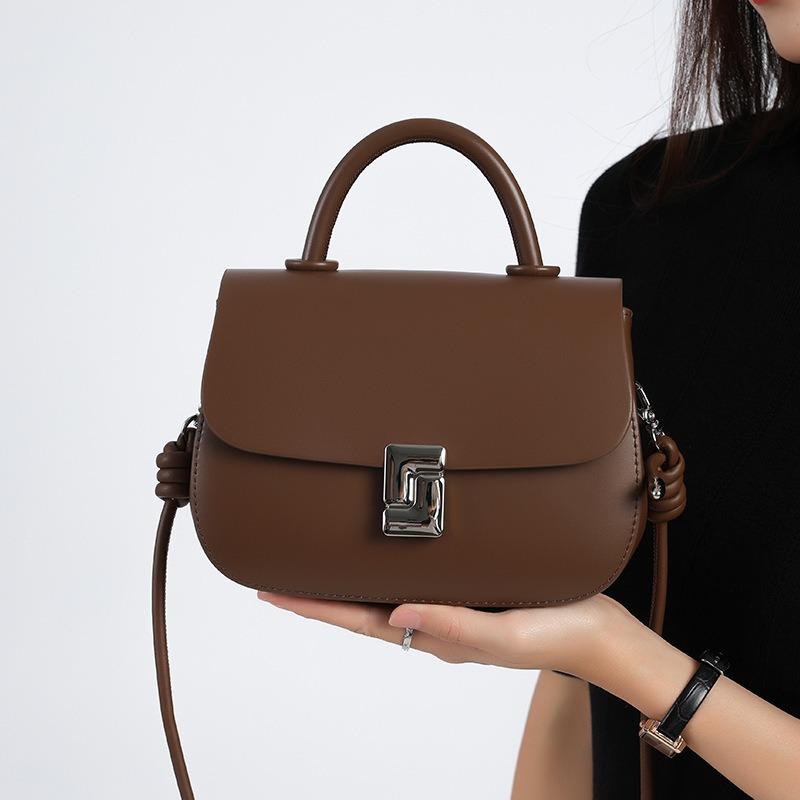 Leather niche commuter small square bag new women's bag versatile temperament shoulder messenger bag