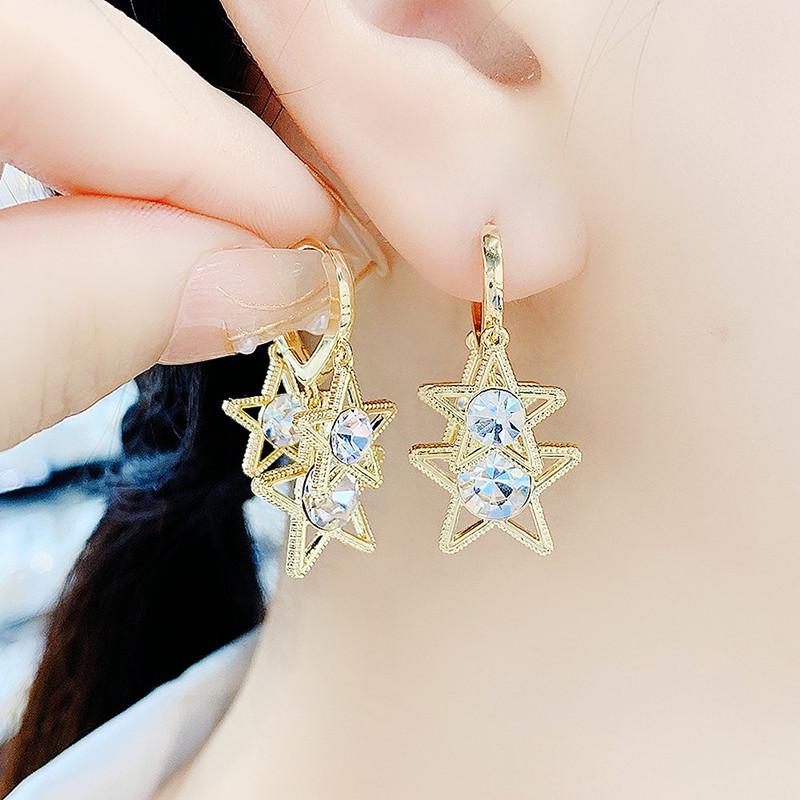 Trendy Five-Point Star Ear Cuff: Exquisite, Versatile Earrings for Women Electroplating
