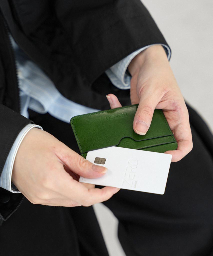 Graygray Italian Pebble Card Holder Bright Green