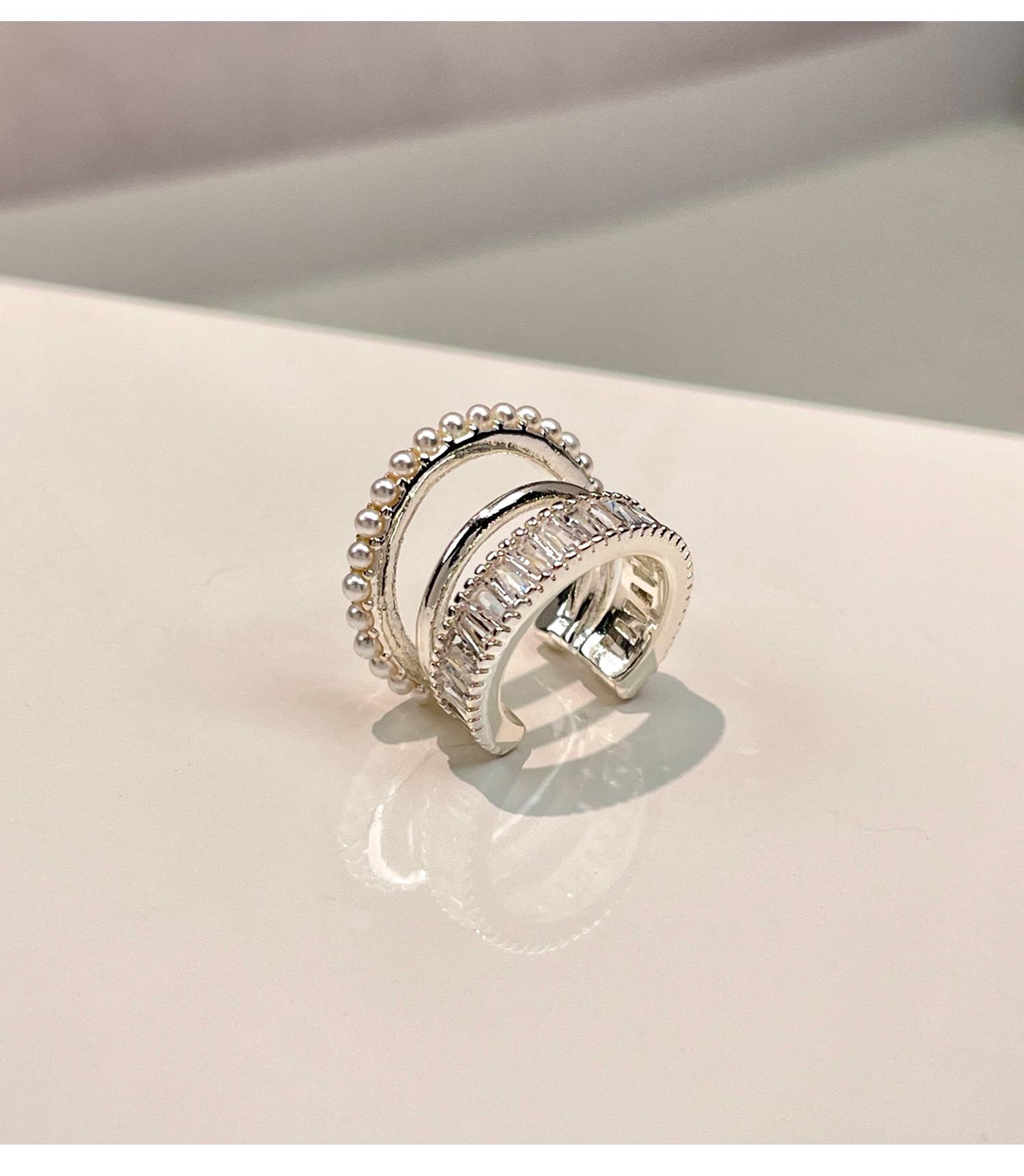 Элегантный многослойный клипс-серьга с цирконами и жемчугом для женщин - Без прокола, Роскошный дизайн