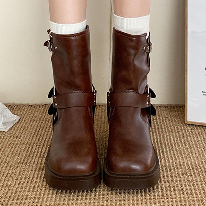 Fashion Winter Platform Synthetic Leather Boots Women Shoes Fashion Slip On Mid Heel Botas Ladies Retro Mordern Booties