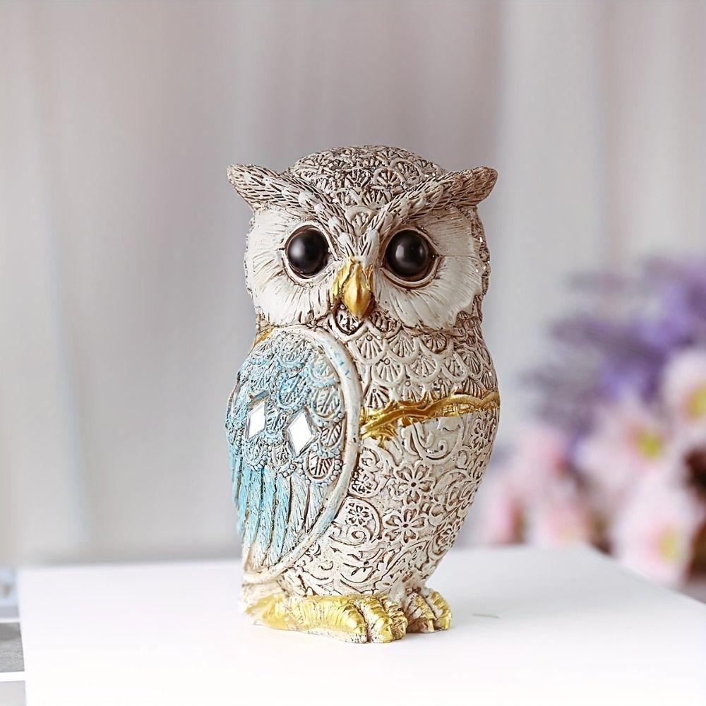 Resin Animal Sculpture Vivid Desktop Ornament Creative Owl Statue  Office