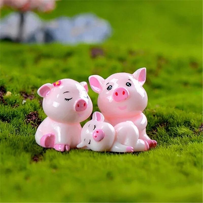 1 Set Kawaii Mini Pigs Dollhouse Fairy Garden Landscape Family Accessories Living Room Decoration