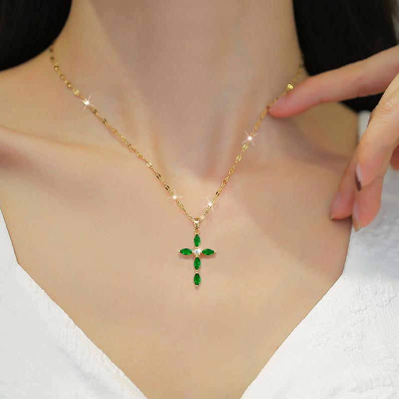 Titanium Steel Luxurious Diamond Cross Women's Versatile Clavicle Necklace