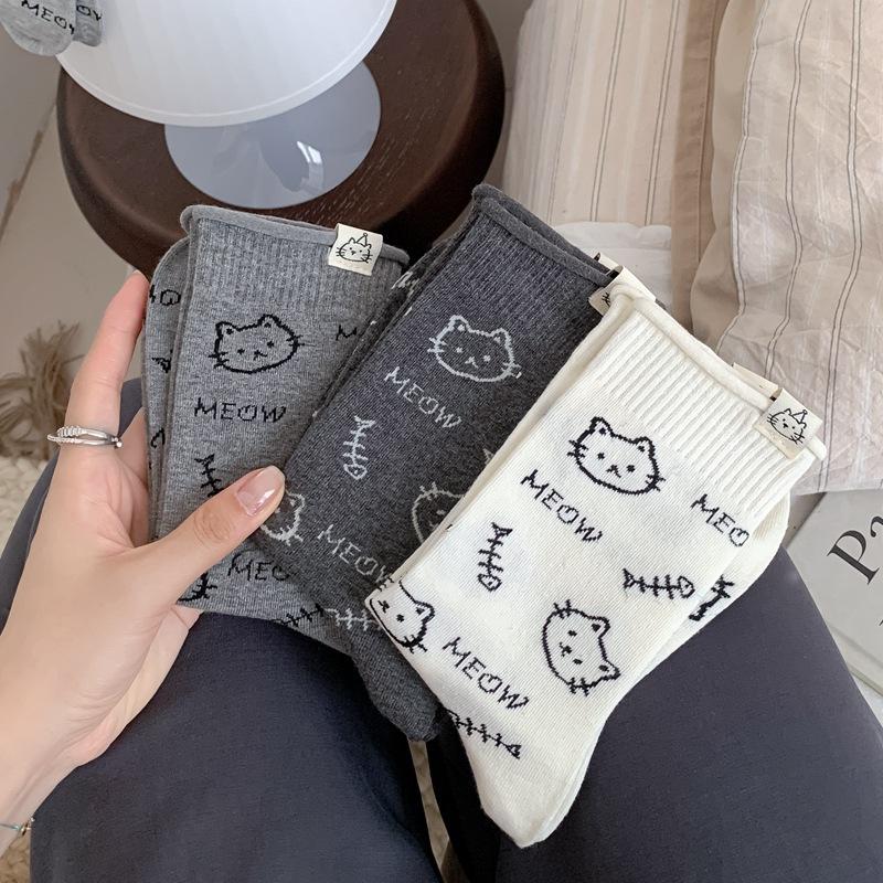 Kitten Autumn Socks Women'S Korean Cute Cartoon Trendy Socks Versatile Boneless Mid-Tube Socks Comfortable Women'S Socks