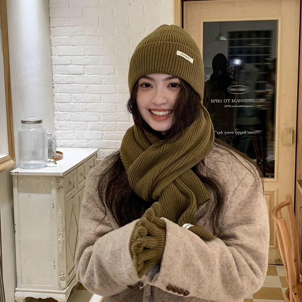 Solid Color Hat Scarf Gloves Set Warm Winter Beanie Hat Neck Warmer Thermal Knit Cap Hiking