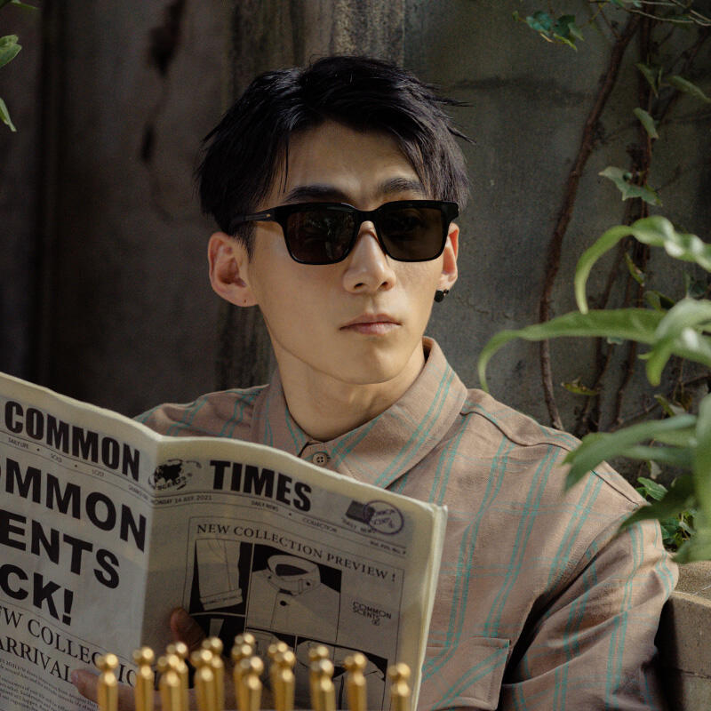 NeoRetro 10003R Sunglasses Transparent Gray CLAIR