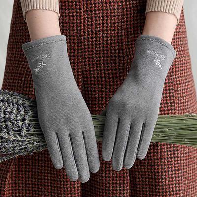 Women Winter Keep Warm Soft Breathable Touch Screen Driving Gloves Female Elegant Snowflake Embroidery Sport Cycling Mittens