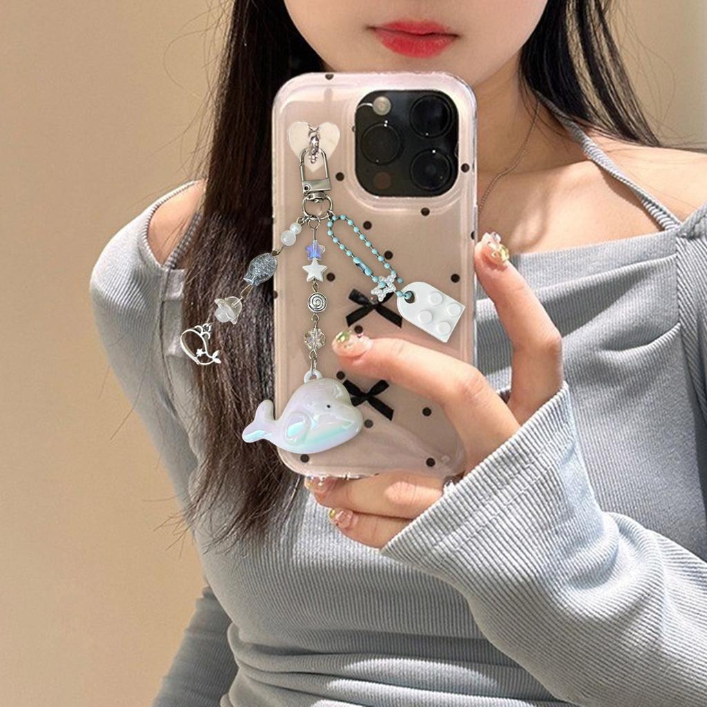 Handmade Dolphin Beaded Keychain Cuteness Acrylic Alloy Texture Suitable for Youthful Women and Fashion Enthusiasts