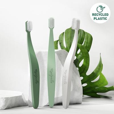 Sada 3 zubních kartáčků Lucipello Green Wave