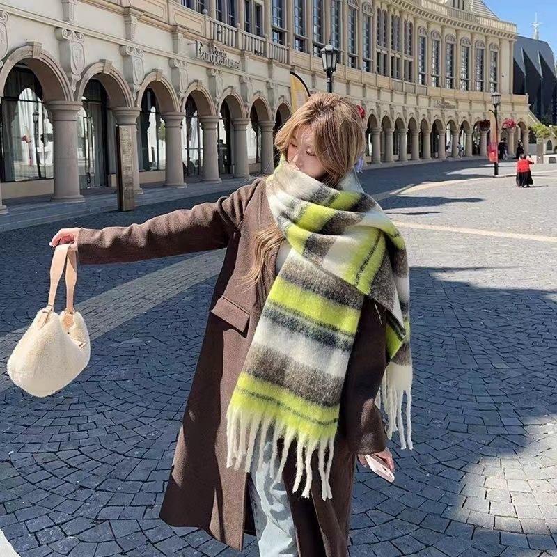 

Новое высококлассное сочетание цветов, теплая и утолщенная студенческая длинная шаль, цветной мохеровый шарф для женщин на зиму