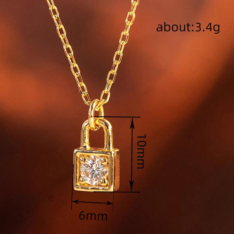 Cute Mini Single Diamond Necklace, Lock Love Story Design Sense Collarbone Chain, Love Key Fashion Women'S Necklace