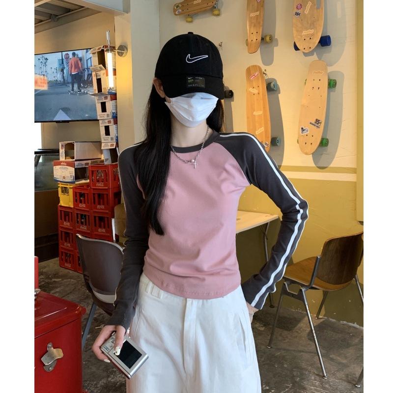 Contrasting color splicing long-sleeved bottoming shirt women's spring design bar bar sweet cool top slim T-shirt