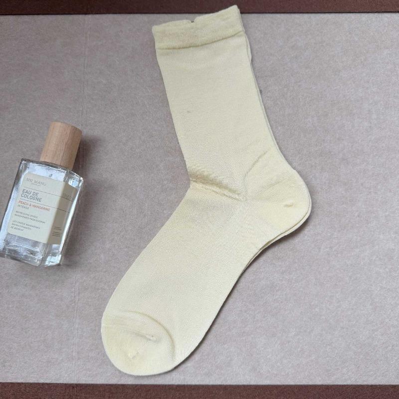 Leichte Kinder-Frotteesocken aus Seide für Frühling und Sommer mit kühlendem und atmungsaktivem Design, Wadenhöhe, einfarbig.