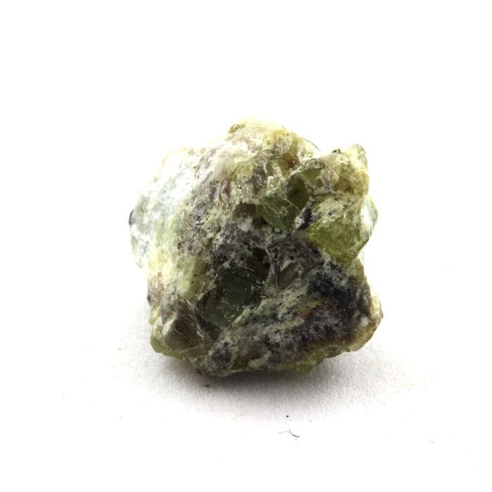 Pierres et Minéraux. Peridot. 11.13 ct. Skardu District, Baltistan, Pakistan.