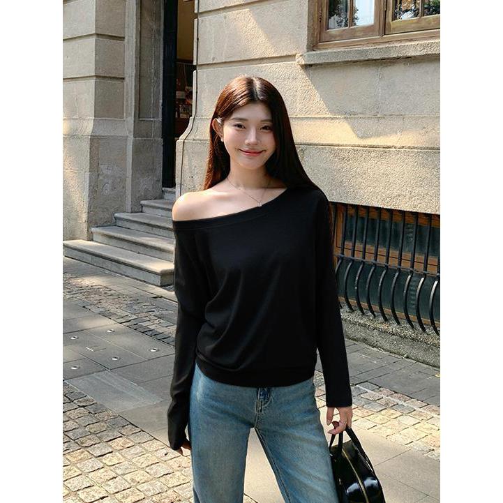 Spring and Autumn loose Off shoulder Long sleeve T-shirt Women Solid color Casual Tops Lady Basic Tees Korean style Youth Blouses