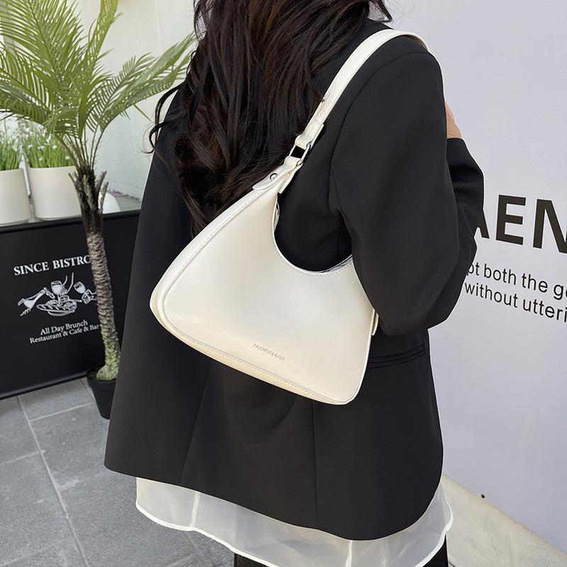 Underarm bag women's 2025 new high-end women's fashion versatile niche design shoulder handbag