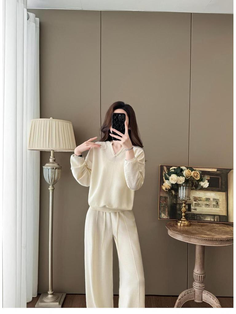 Women's V-Neck Knit Set - Autumn Fashion, Solid Color Two-Piece Trousers and Top