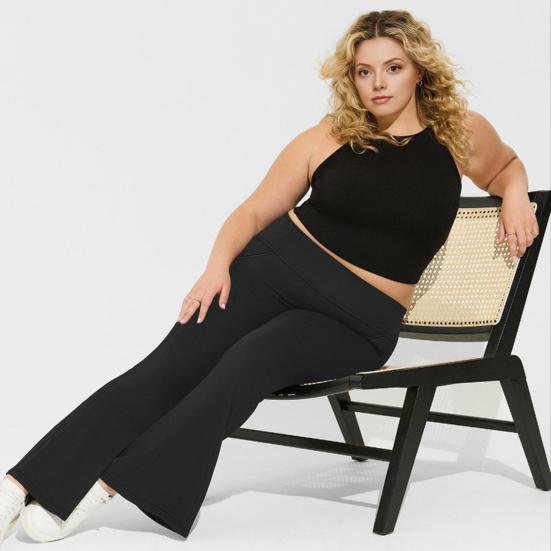 High Waist Yoga Pants Full-Length Women Leggings with Elastic Waist Solid Color Pockets Sport Style Flared Pants
