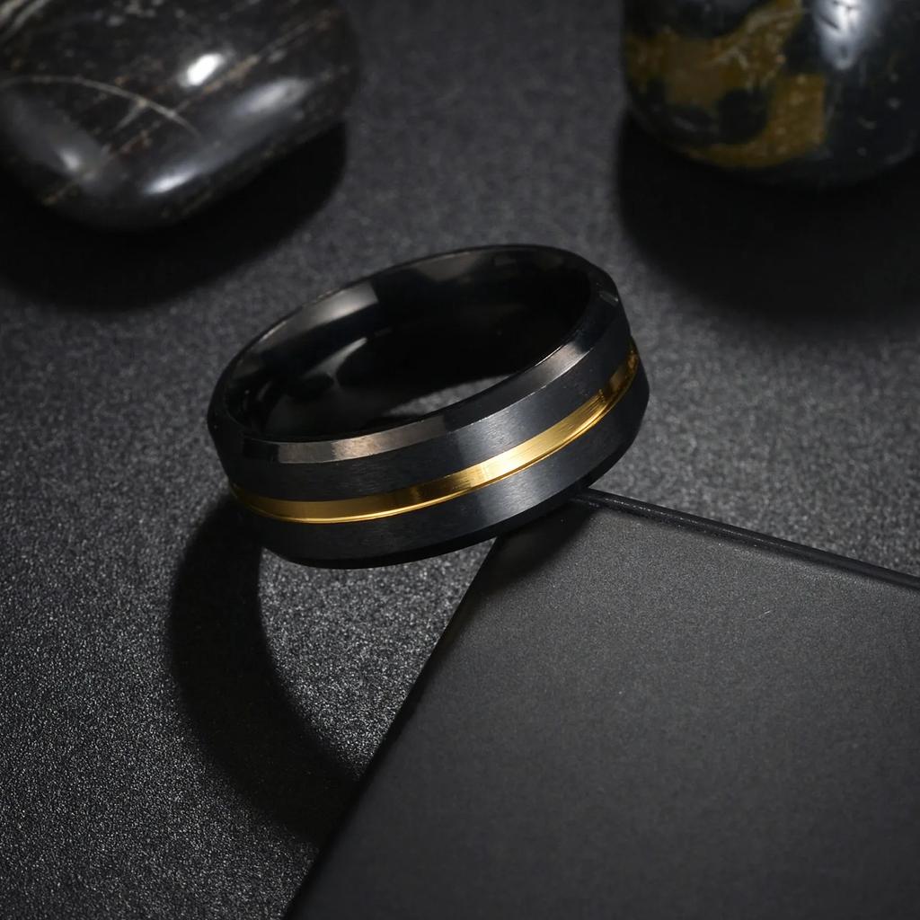 Trendy 8mm Gold Color Groove Beveled Edge Titanium Wedding Rings For Men Black Brushed Stainless Steel Ring Men's Wedding Bands