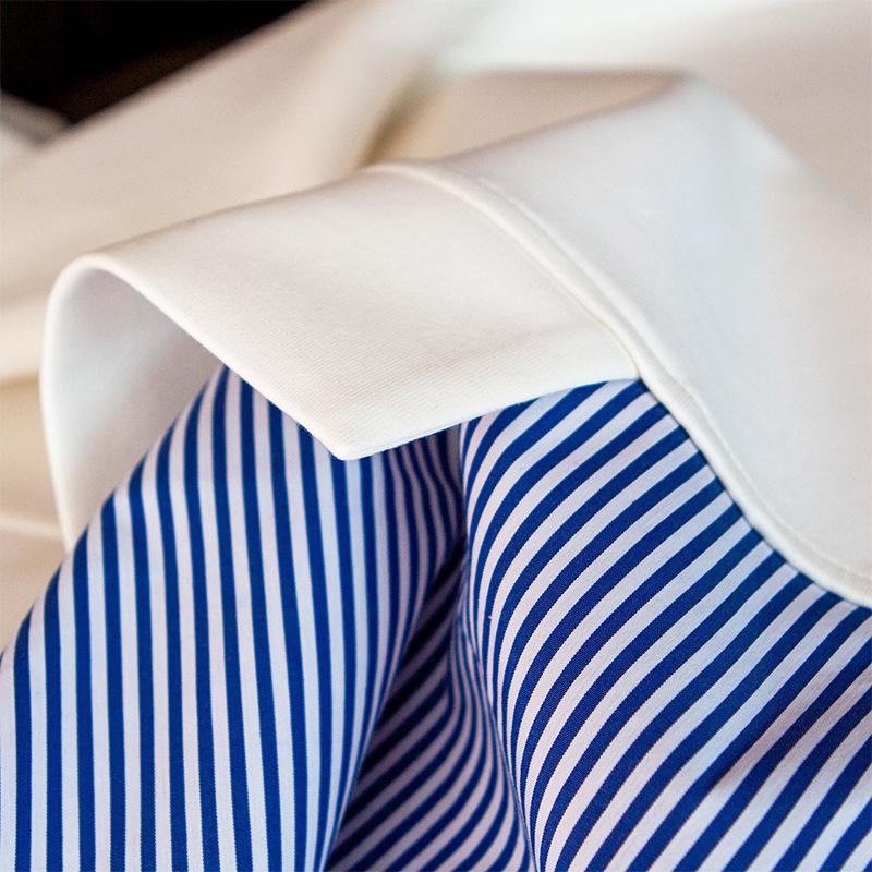 Damen-Sweatshirt mit gespleißtem Rundhalsausschnitt, unregelmäßig gestreift, lockeres Oberteil