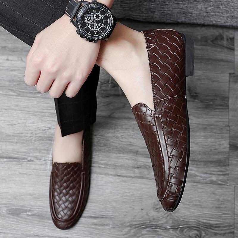 Fashion Luxury Brand Leather Mens Shoes Male Wedding Slip on Loafers Male Comfortable Slip on Moccasins Versatile Male Business Shoes
