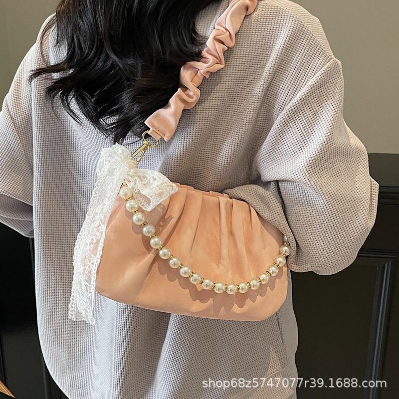 French Niche Bag Women's 2025 New Summer Fashion Shoulder Messenger Bag Pleated Women's Bag Portable Small Square Bag