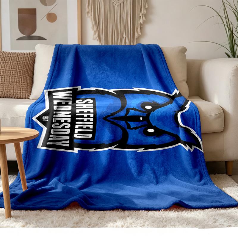 Sheffield Wednesday Football Club Soft and comfortable flannel Suitable for sofas living rooms outdoor camping travel and also makes a great anniversa