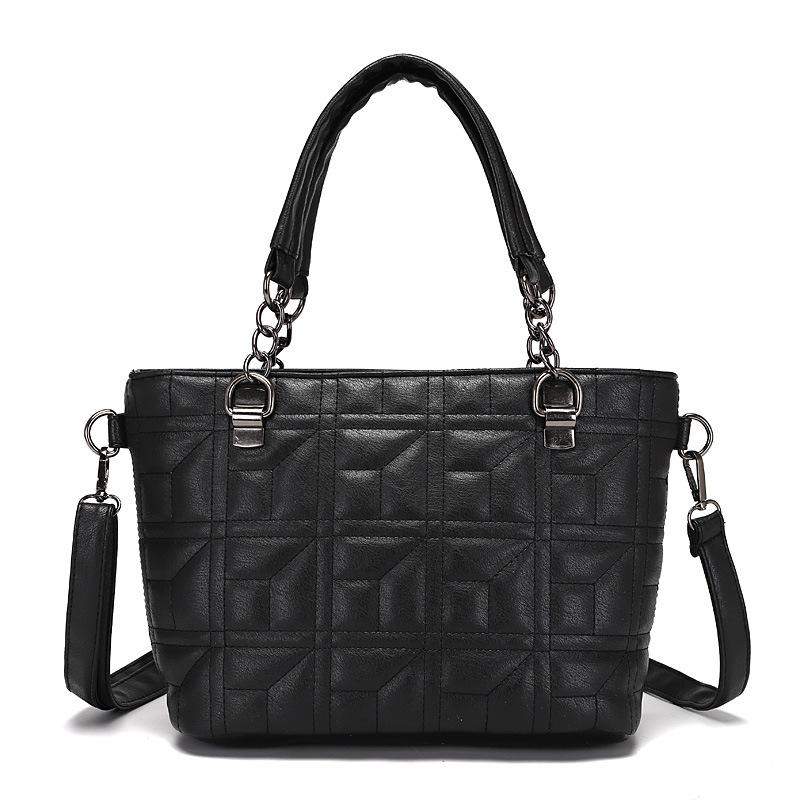 IELGY Messenger Bag Embroidery Thread Women's Bags Handbag Black Casual Style Fashion One-shoulder Rhombus European And American Chain