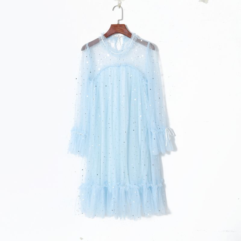 

Омолаживающее сетчатое платье с отделкой нашивками в стиле ретро Blue M