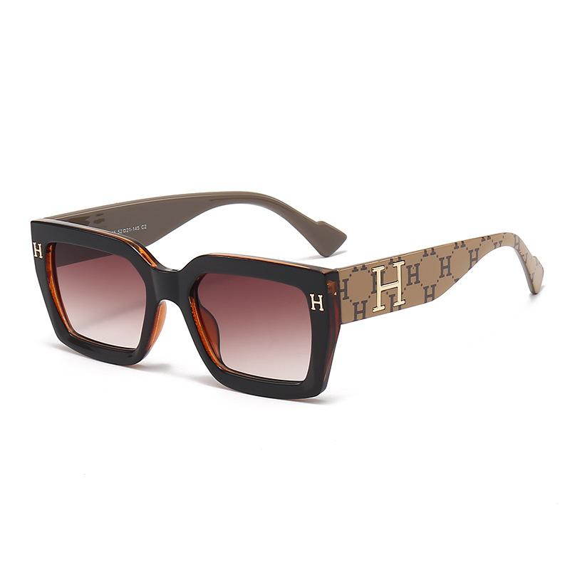 New luxury fashion box sunglasses for ladies high sense UV protection sunshade stylish design