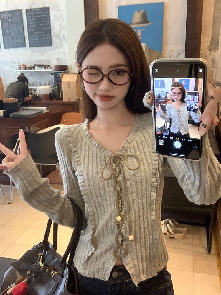 Women's Retro Tie-Up Design Long-Sleeve Textured Cropped T-Shirt for Autumn/Winter