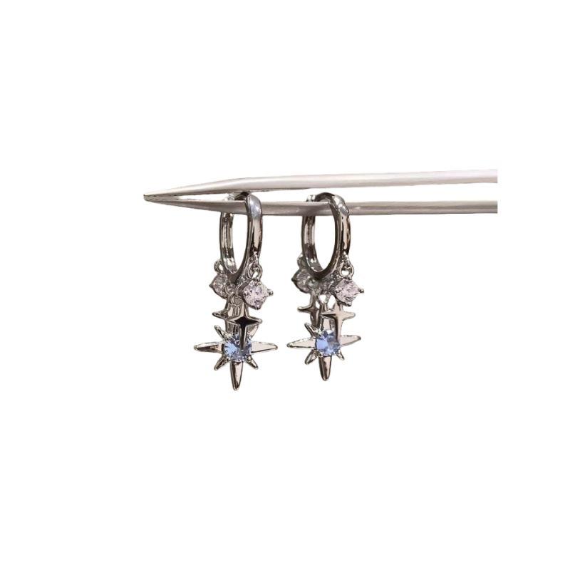 Blue Zircon Star Ear Cuff: Elegant & Versatile Light Luxury Earrings for a Fashionable Commute.