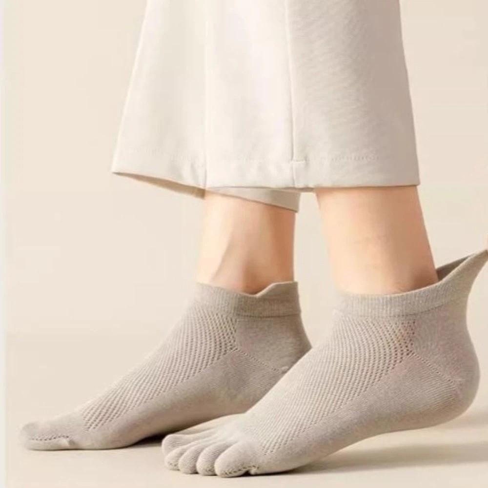 Anti-slip Five Toe Socks Mesh Low Cut Sports Socks Sweat-Absorbing Men's Five Finger Socks Soccer