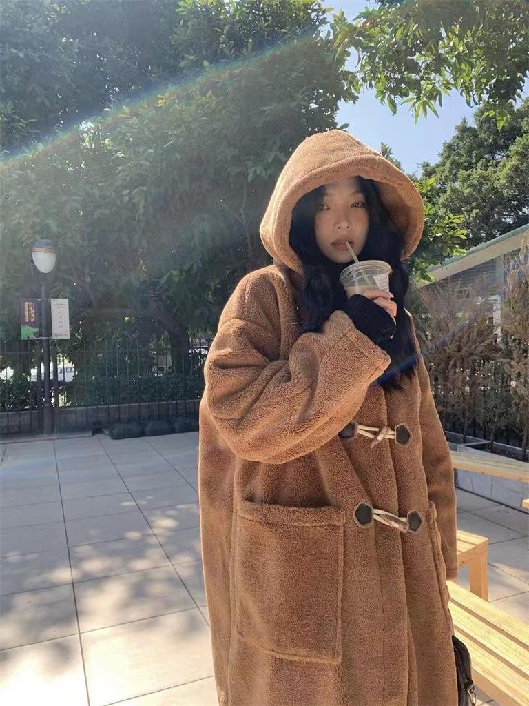 Women's Longhorn Button Lamb Wool Coat - 2023 Autumn/Winter, College Style, Warm, Hooded