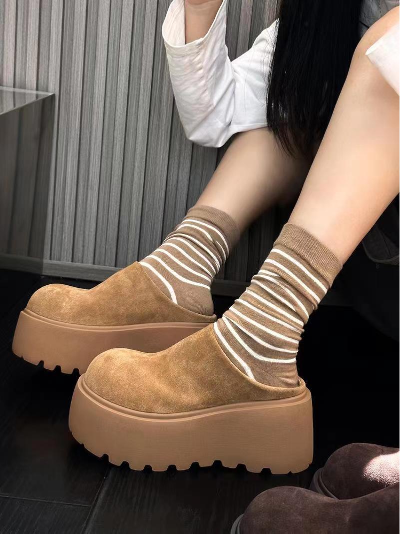 Женские бархатные полутапочки на платформе в стиле ретро японский и корейский стиль толстая подошва закрытый носок открытая пятка 36 2289₽