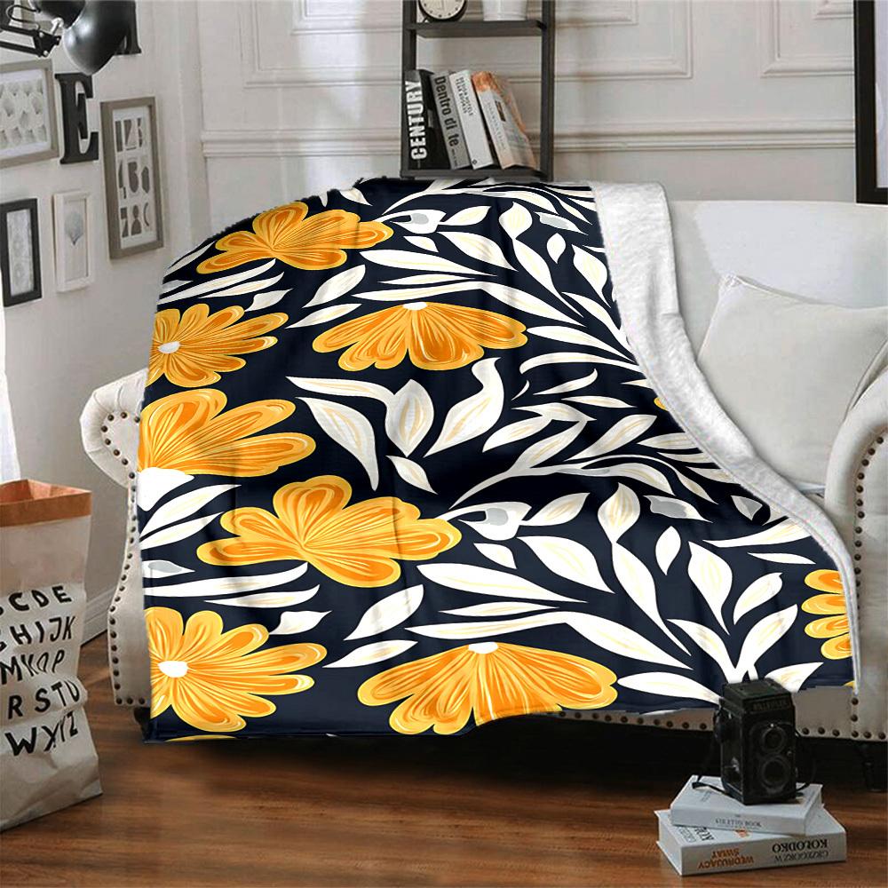 1pc Floral Pattern Lightweight Flannel Blanket, Comfortable and Warm Blanket, for Office and Camping Sofa Bed157