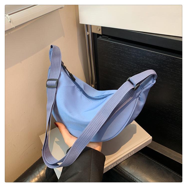 Women Solid Color Zipper Dumpling Bun Crossbody Bag Leisure Inclined Shoulder Bags Adjustable Band Strap Armpit Handbag