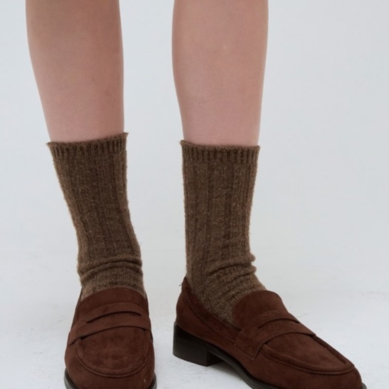 DEPOUND Cashmere Blend Ribbed Socks - Brown