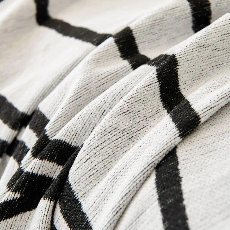 Black Lines Chenille Sofa Cover Cloth Sofa Blanket Cover Full Cover Universal Couch Towel Cover Dust Proof Sofa Cushion Cover