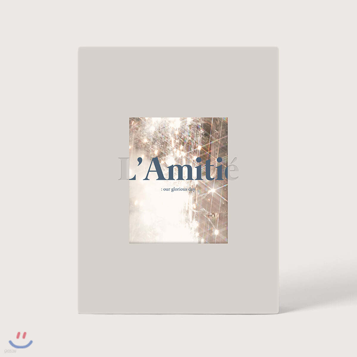 

SF9 - 1st PHOTO BOOK [L’Amitie]