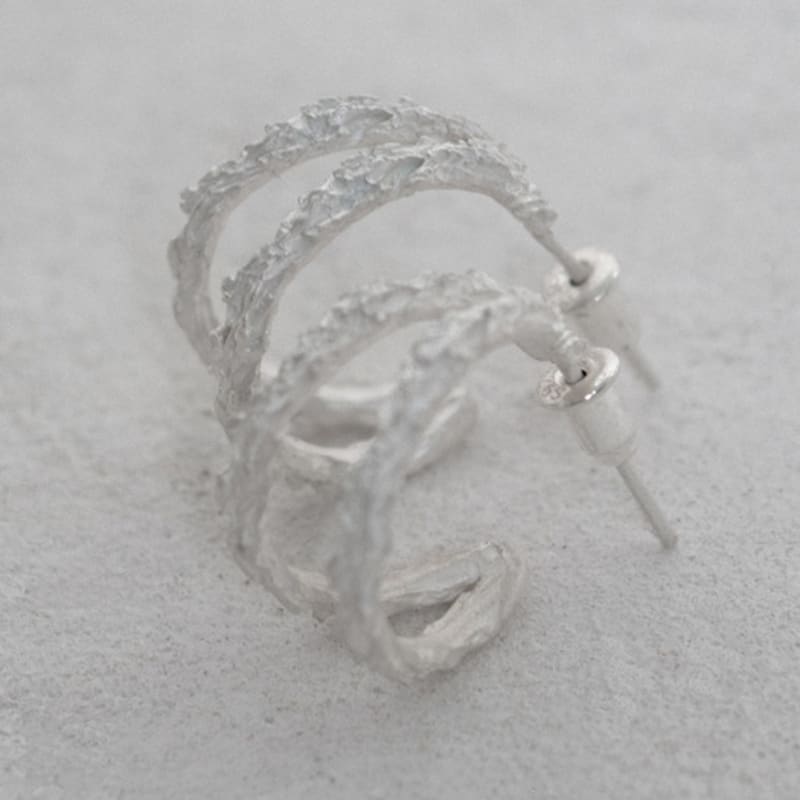 Mouvebament White Two Earring_Silver 925